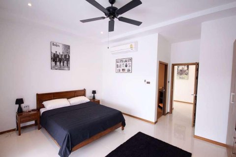 Casa de 3 dormitorios en Hua Hin, Tailandia № 66844 - foto 21