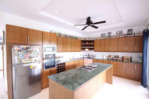 Casa de 3 dormitorios en Hua Hin, Tailandia № 66844 - foto 19
