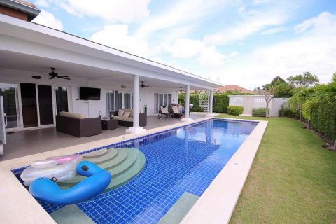 Casa de 3 dormitorios en Hua Hin, Tailandia № 66844 - foto 5