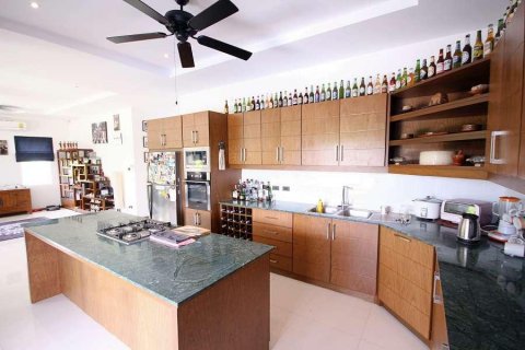 Casa de 3 dormitorios en Hua Hin, Tailandia № 66844 - foto 17