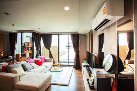 Condominio de 3 dormitorios en Bangkok, Tailandia № 66842