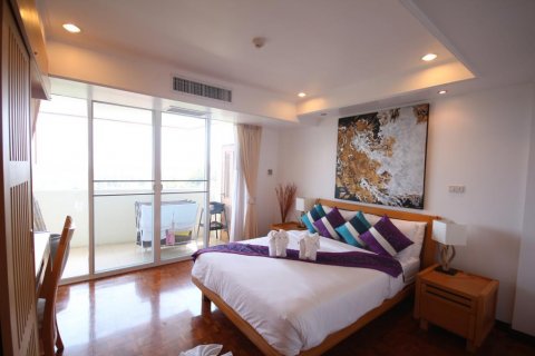 Condominio de 3 dormitorios en Hua Hin, Tailandia № 66848 - foto 12