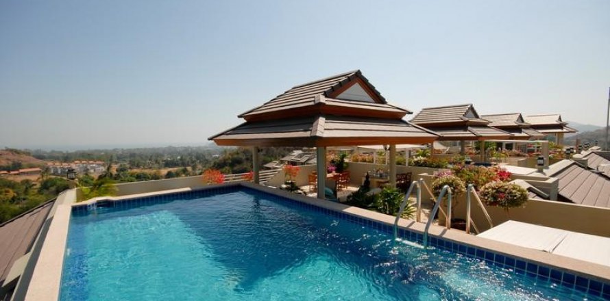 Condominio de 3 dormitorios en Hua Hin, Tailandia № 66848