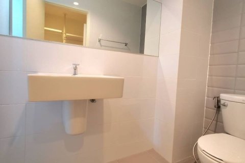 Condominio de 2 dormitorios en Bangkok, Tailandia № 157680 - foto 9