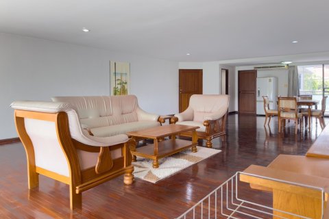 Condominio de 2 dormitorios en Bangkok, Tailandia № 157681 - foto 2