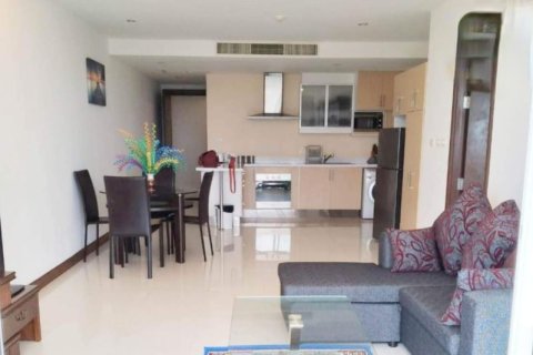 Condominio de 2 dormitorios en Pattaya, Tailandia № 157685 - foto 4