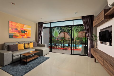 Estudio en el condominio en Phuket, Tailandia № 153986 - foto 11