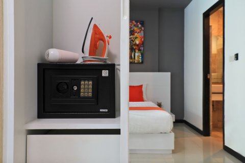 Estudio en el condominio en Phuket, Tailandia № 153986 - foto 19