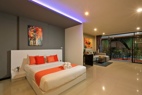 Estudio en el condominio en Phuket, Tailandia № 153986 - foto 17
