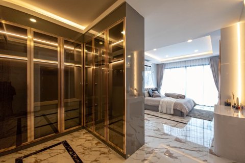 Villa in Pattaya, Thailand 5 Schlafzimmer № 167802 - Foto 18