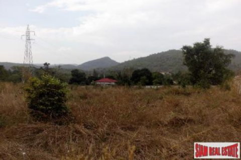 Terreno 4836 m2 en Hua Hin, Tailandia № 202505