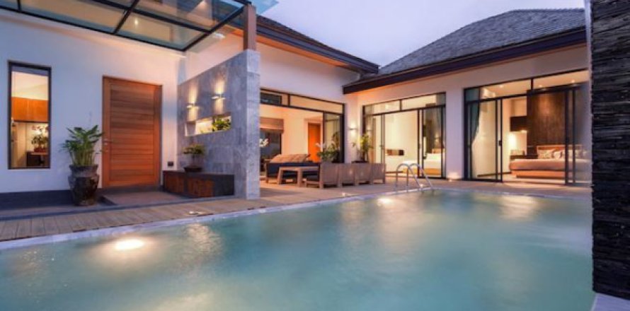 Chalet de 3 dormitorios en Kamala, Tailandia № 202501