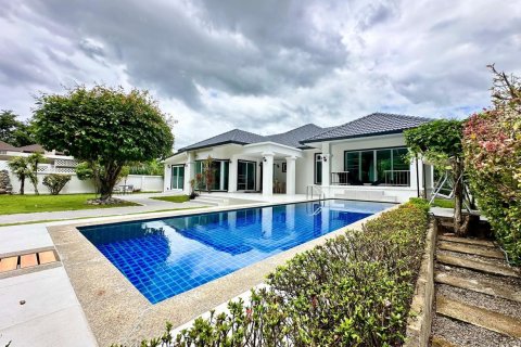 Villa in Chiang Mai, Thailand 4 Schlafzimmer № 133367