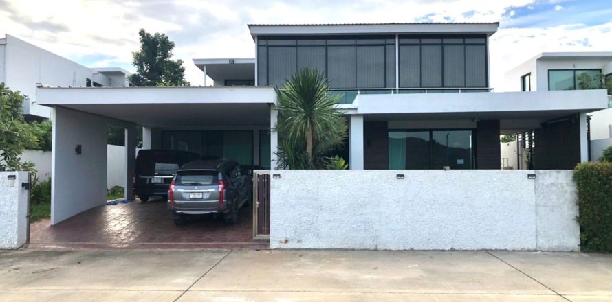Casa de 4 dormitorios en Chiang Mai, Tailandia № 133365