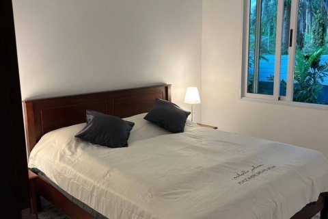 Villa in Krabi, Thailand 2 Schlafzimmer № 144608 - Foto 8