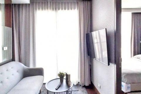 Condominio de 1 dormitorio en Khlong Toei, Bangkok, Tailandia № 144610