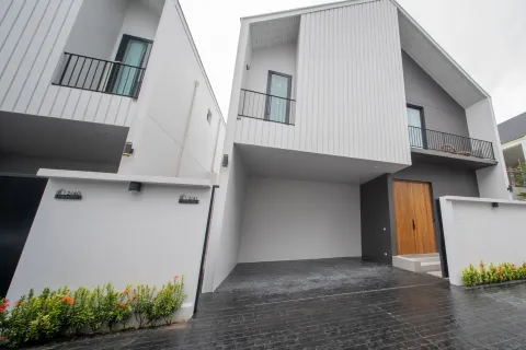 Chalet de 3 dormitorios en Phuket, Tailandia № 116750 - foto 4