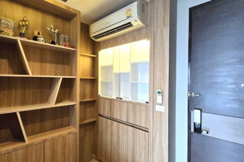 Condominio de 1 dormitorio en Bangkok, Tailandia № 116746 - foto 3