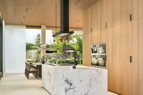 Chalet de 5 dormitorios en Surat Thani, Tailandia № 114148 - foto 8