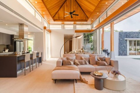 Chalet de 4 dormitorios en Phuket, Tailandia № 114143 - foto 5