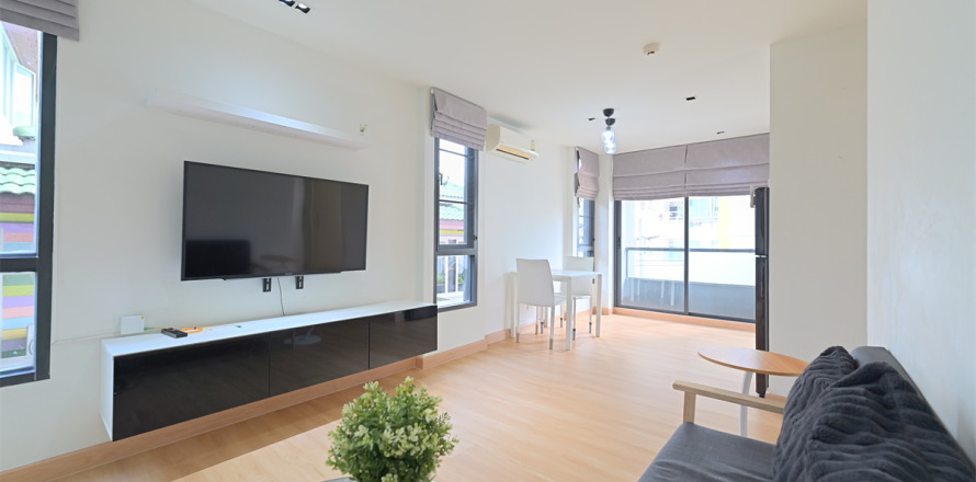 Condominio de 2 dormitorios en Bangkok, Tailandia № 188076