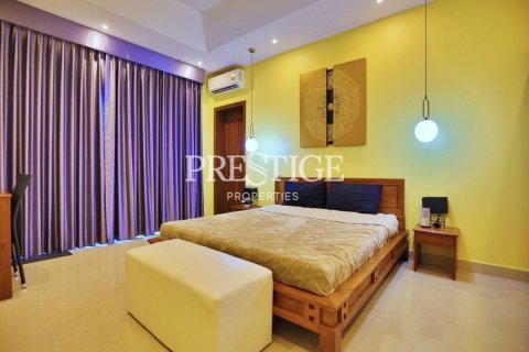 Haus in Pattaya, Thailand 4 Schlafzimmer № 198467 - Foto 23