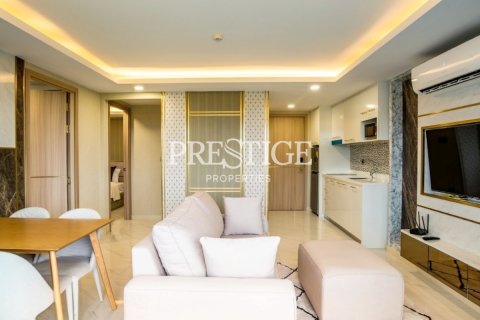 Condominio de 2 dormitorios en Pattaya, Tailandia № 198470