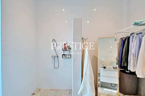 House in Pattaya, Thailand 4 bedrooms № 198473 - photo 22