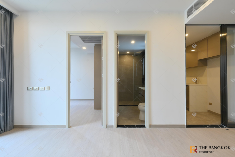 Condo in Bangkok, Thailand, 1 bedroom  № 197420 - photo 4