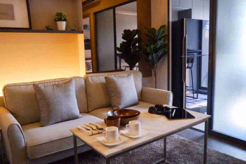 Condominio de 1 dormitorio en Bangkok, Tailandia № 183395 - foto 11