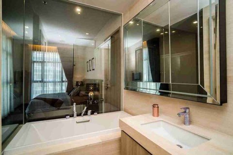 Condominio de 1 dormitorio en Bangkok, Tailandia № 183393 - foto 3
