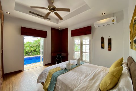 Chalet de 3 dormitorios en Kathu, Tailandia № 145506 - foto 27