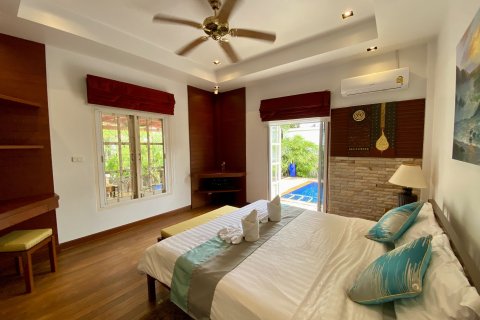 Chalet de 3 dormitorios en Kathu, Tailandia № 145506 - foto 22