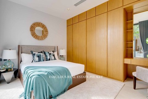 Villa in Bang Tao, Thailand 4 Schlafzimmer № 179636 - Foto 9