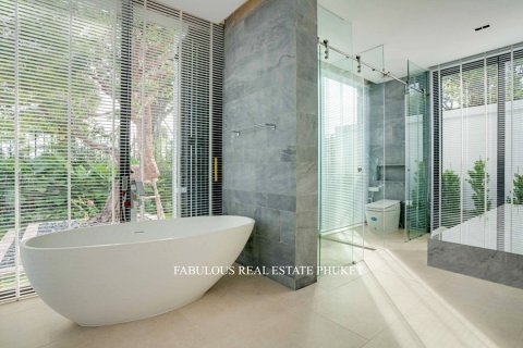 Villa in Bang Tao, Thailand 4 Schlafzimmer № 179636 - Foto 3