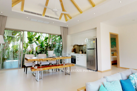 Chalet de 3 dormitorios en Bang Tao, Tailandia № 179634 - foto 6
