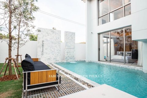 Chalet de 3 dormitorios en Bang Tao, Tailandia № 179635 - foto 11