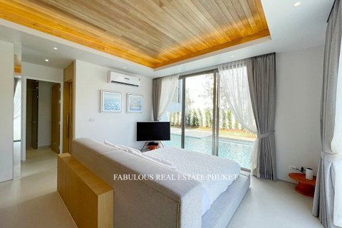 Chalet de 3 dormitorios en Bang Tao, Tailandia № 179635 - foto 21