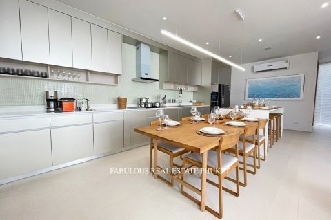 Chalet de 3 dormitorios en Bang Tao, Tailandia № 179635 - foto 4