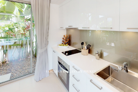 Chalet de 4 dormitorios en Bang Tao, Tailandia № 179633 - foto 7