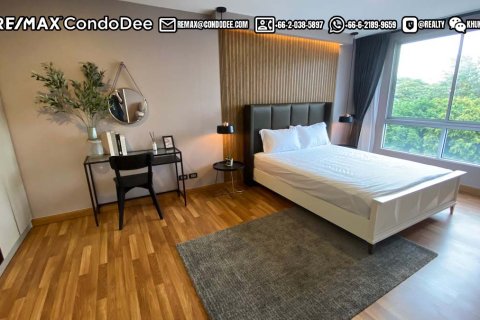 Condo in Sathon, Bangkok, Thailand, 2 bedrooms № 200821 - photo 5