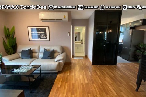 Condo in Sathon, Bangkok, Thailand, 2 bedrooms № 200821 - photo 14