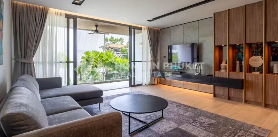 Condominio de 2 dormitorios en Bang Tao, Tailandia № 233436
