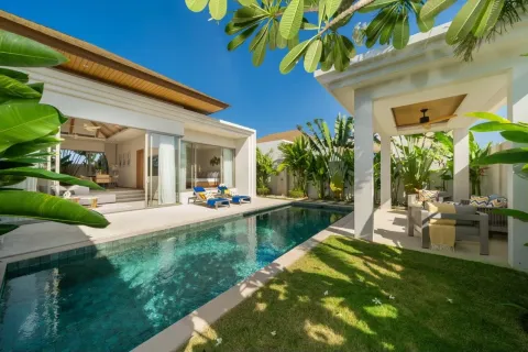 Casa de 3 dormitorios en Bang Tao, Tailandia № 178865