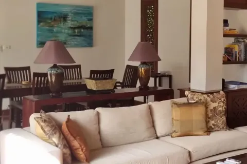 Casa de 4 dormitorios en Bang Tao, Tailandia № 178864 - foto 6