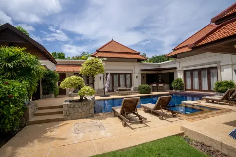 Casa de 4 dormitorios en Bang Tao, Tailandia № 178864 - foto 4