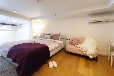 Condominio de 1 dormitorio en Bangkok, Tailandia № 143412 - foto 4