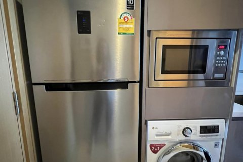 Condominio de 1 dormitorio en Bangkok, Tailandia № 143410 - foto 5