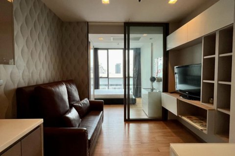 Condo in Bangkok, Thailand, 1 bedroom  № 143410