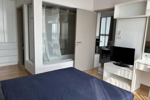 Condominio de 1 dormitorio en Phra Khanong, Bangkok, Tailandia № 143415 - foto 8